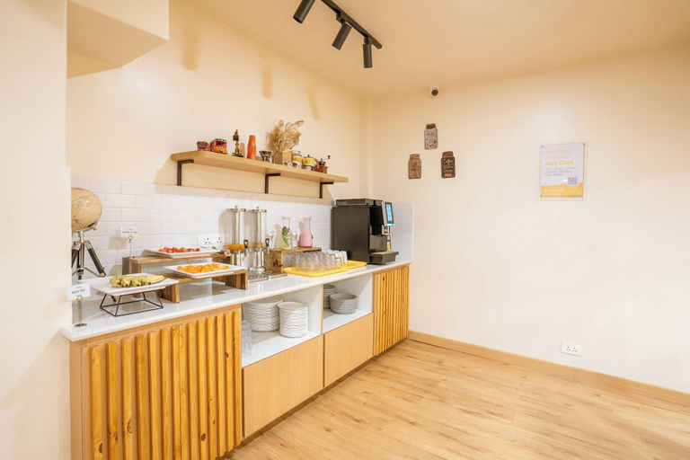Food & Drinks 5, Bloom Hotel - Cr Park - New Delhi, Delhi