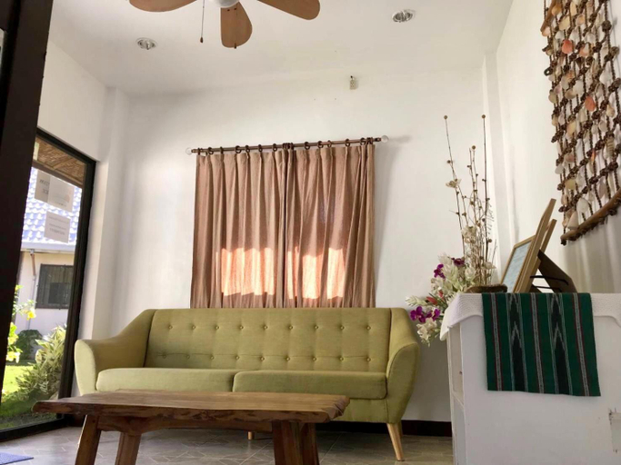 Public Area 2, Chiisai Natsu Resort, Panglao