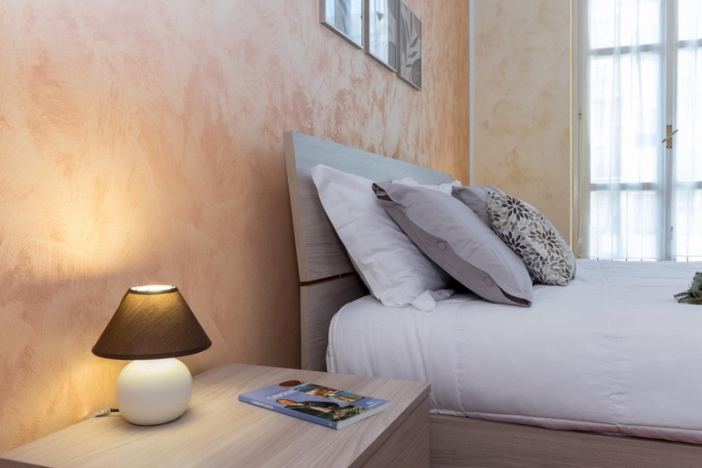Room 3, Cavour 20 - Casa Cavour a Pochi Passi da Piazza Sa, Torino