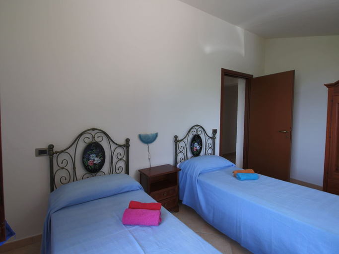 Bedroom 3, Villa in Marche with Pool  Panoramic Views, Pesaro E Urbino