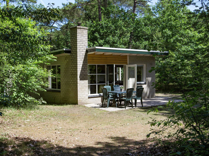 Dining 5, Charming Haystack Stay, Westerveld