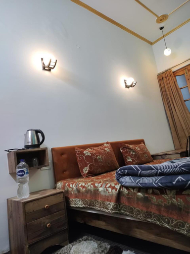 Bedroom 2, HOTEL Cedar Heritage, Champawat