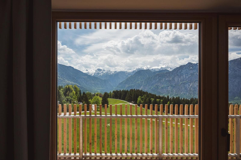 Others 5, Lesehotel, Gmunden