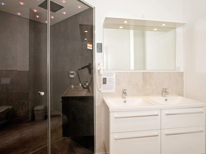 Bathroom 3, Holiday Home in Wendtorf, Plön