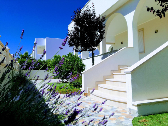 Others 2, Villa Buenavista, Brindisi