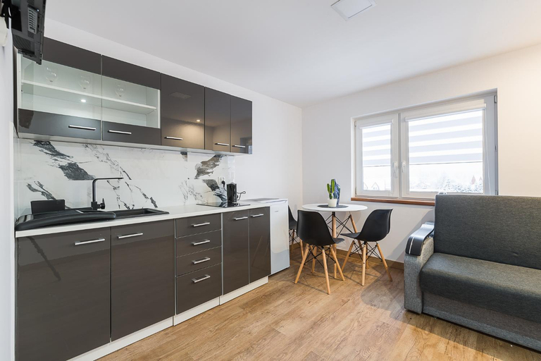 Others 2, APARTAMENTY W BIESZCZADACH, Lesko