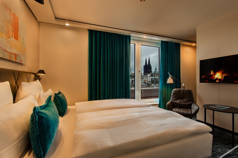 Bedroom 2, Motel One Koln-Neumarkt, Köln