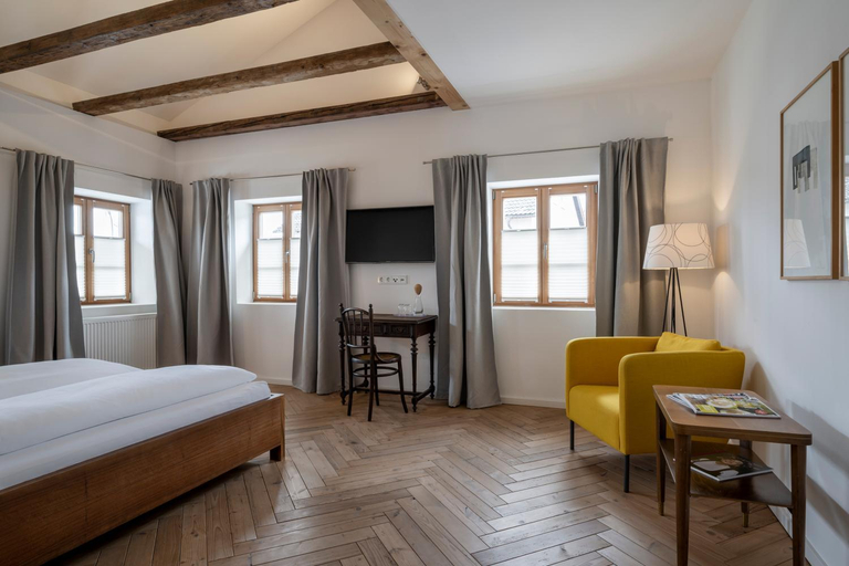 Bedroom 3, Gasthaus Unterwirt, Traunstein