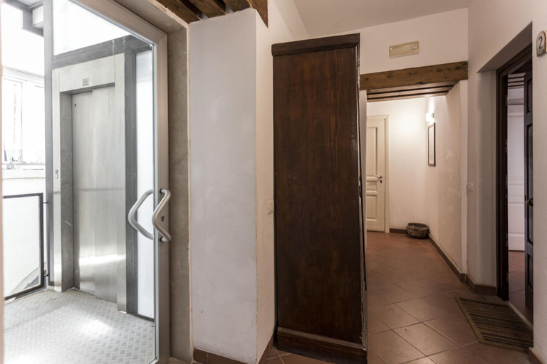 Room 5, Salomone Apartment 13 With Terrace by Wonderful Italy, Syracuse