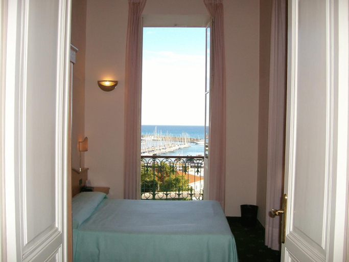 Scenery 3
