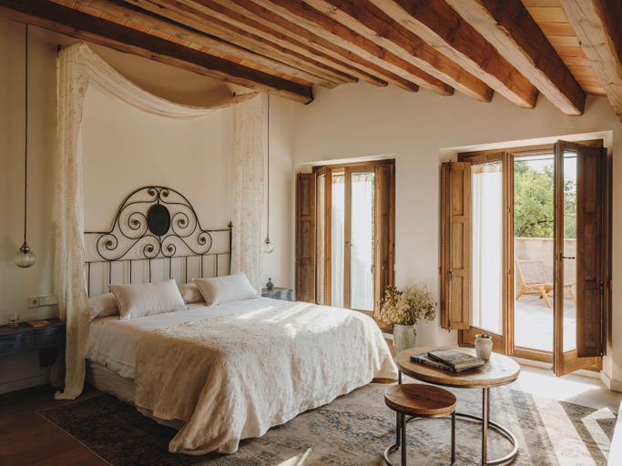 Bedroom 4, Mas Generos - Adults-Only Eco Hotel, Girona