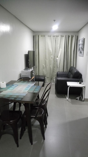 Dining Room 13