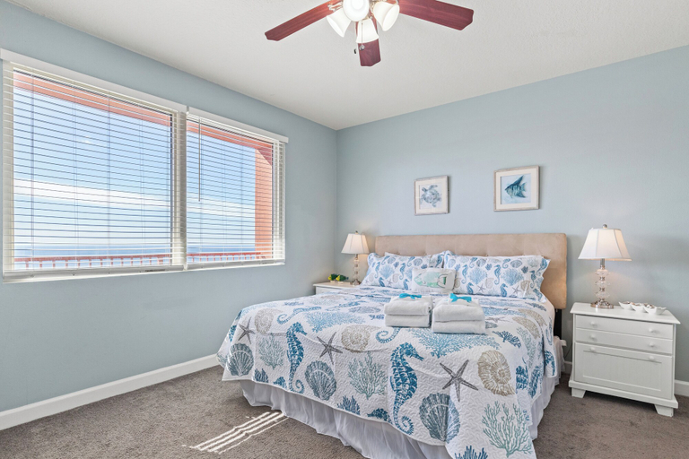 Bedroom 3, Penthouse With Beautiful Beach Views! 1 Bedroom, 2 Bathroom Penthouse!, Bay