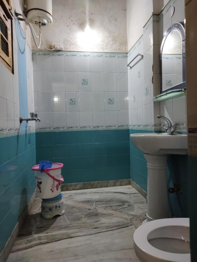 Bathroom 3, HOTEL Cedar Heritage, Champawat