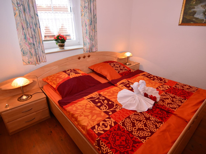 Bedroom 2, Schones Ferienhaus mit grossem Garten bei Stadlern, Schwandorf