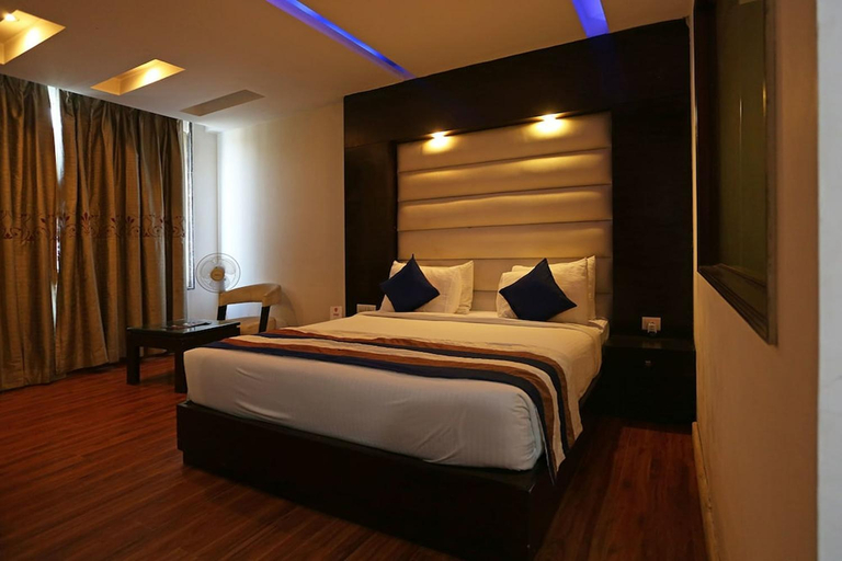 Bedroom 2, B - Llions Old Delhi Gurgaon Rd Hotel, Delhi