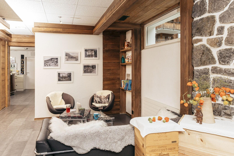 Public Area 2, Hotel Baren, Interlaken