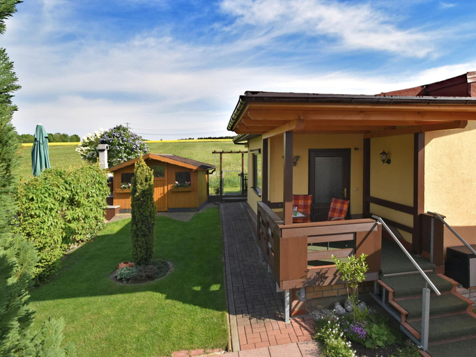 Others 2, Cozy Holiday Home in Großbreitenbach near Schwarza Valley, Ilm-Kreis