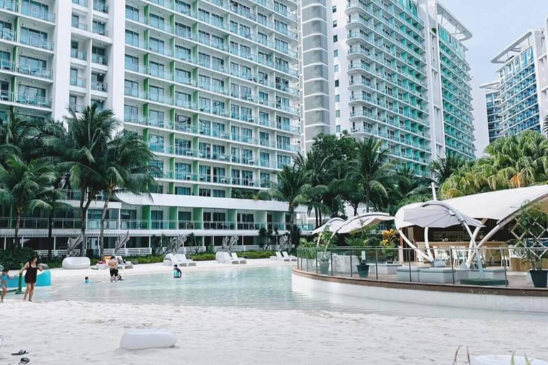Pool 2, Cozy 1BR Cityview With Balcony and Near Airport, Parañaque