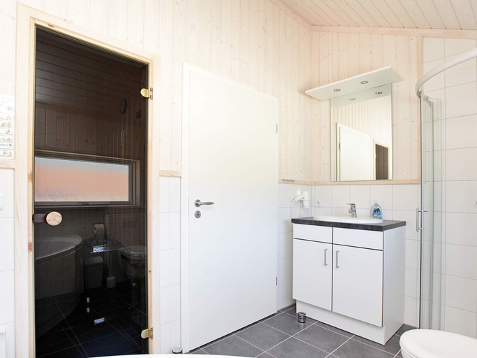 Bathroom 4, Holiday Home in GroÃŸenbrode, Ostholstein
