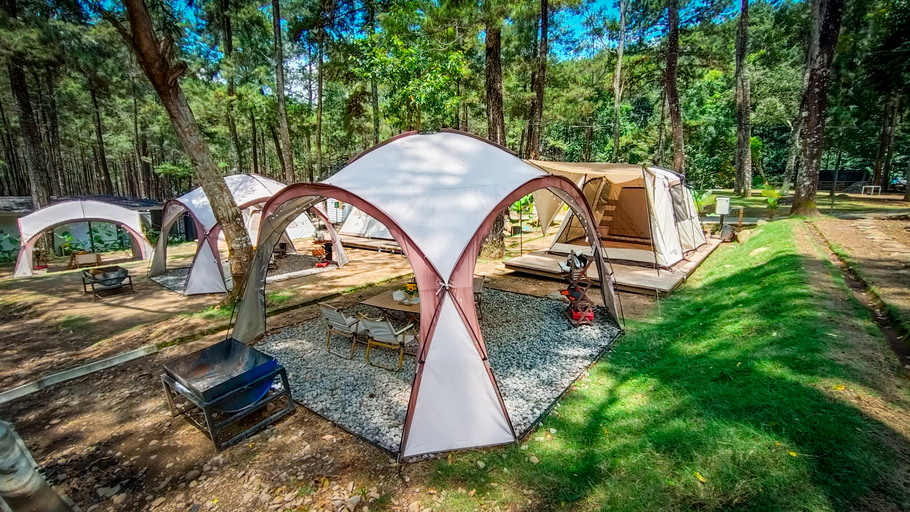 Jolotundo Glamping and Edupark Room Type - Korean Glamping 4 Person