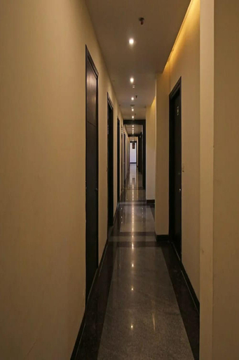 Others, B - Llions Old Delhi Gurgaon Rd Hotel, Delhi