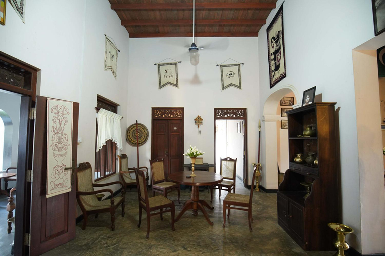 Others, Illukawela Walauwa, Embilipitiya