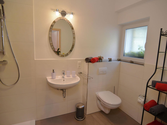 Bathroom, Charming Holiday Apartment With Terrace in Medebach, Hochsauerlandkreis
