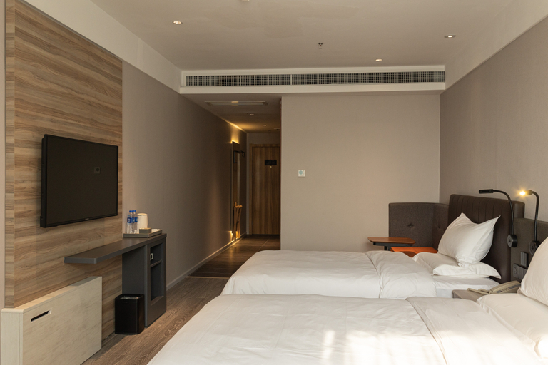 Bedroom 2, Hanting Hotel Cangzhou Jiuhe Road, Cangzhou