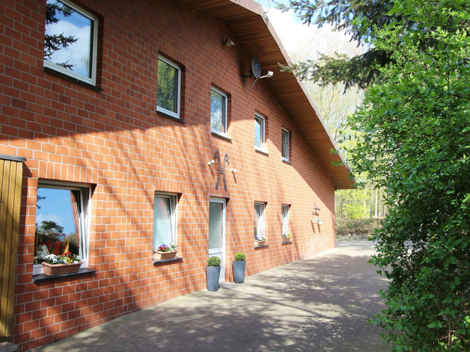 Apartment in Kirchdorf with Swimming Pool, Diepholz