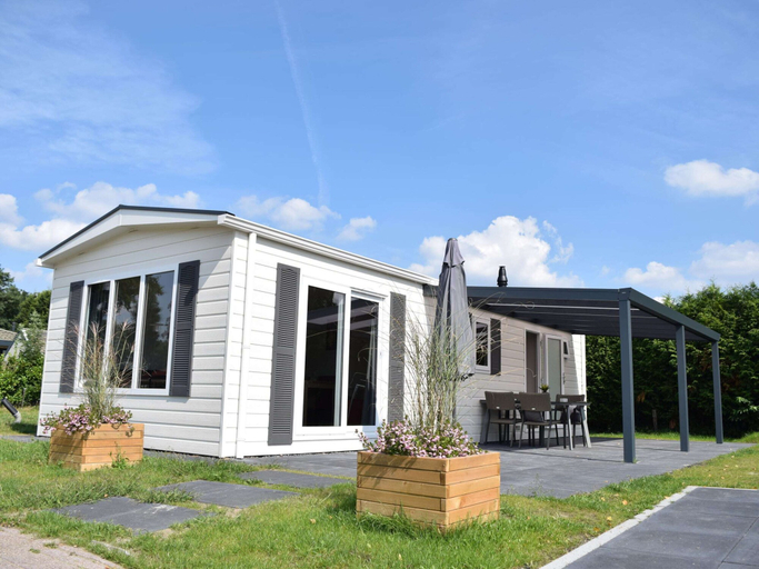 Exterior & Views 1, Chalet Retreat Near Forest, Barneveld