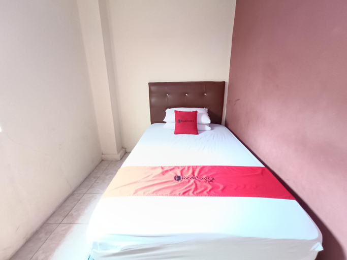 Bedroom 16