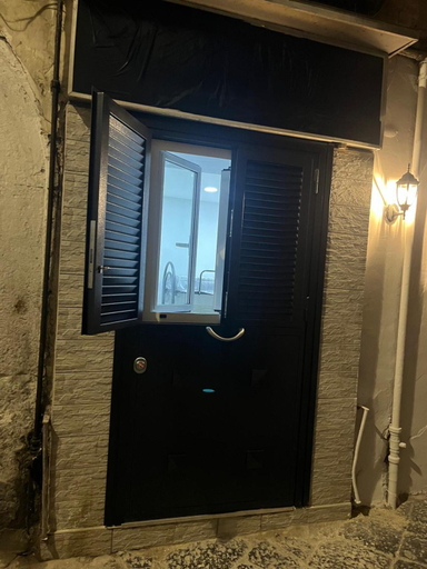 Others 4, Pulcinella, Napoli