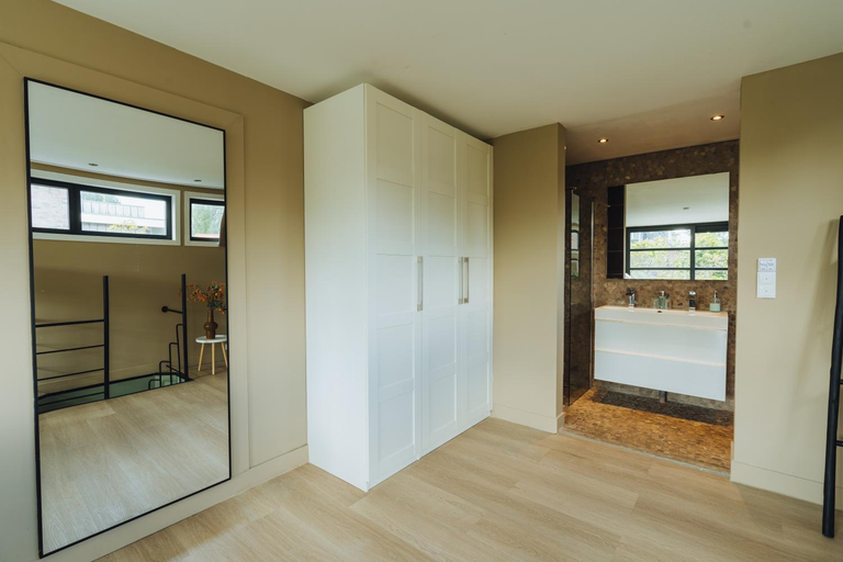 Others 3, Sfeervol luxe appartement B&B Haarlemmerhout bij Haarlem Centrum en Amsterdam - gratis parkeren, Haarlem