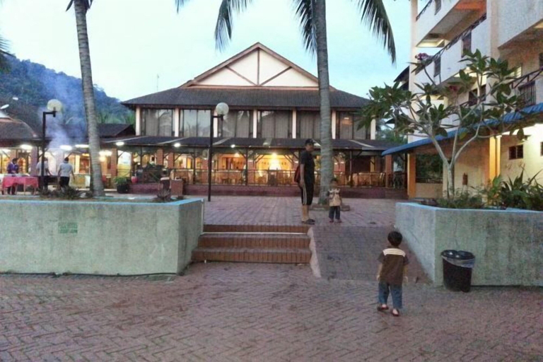 Exterior & Views 2, Puteri Bayu Beach Resort, Manjung