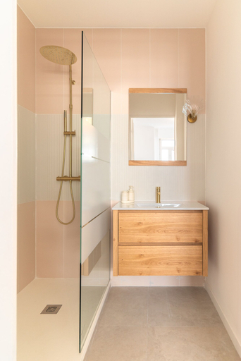 Bathroom 4, Notre Dame des Pins - Beach & Croisette, Alpes-Maritimes