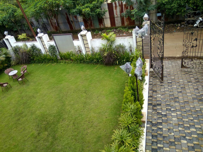 Others 2, Montana Vue Villas, Pune