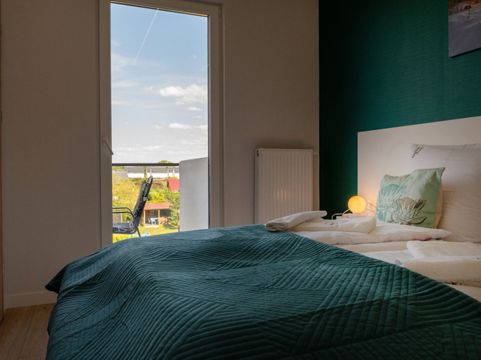 Bedroom 2, Duplex Holiday Apartment, Rewal, Gryfice