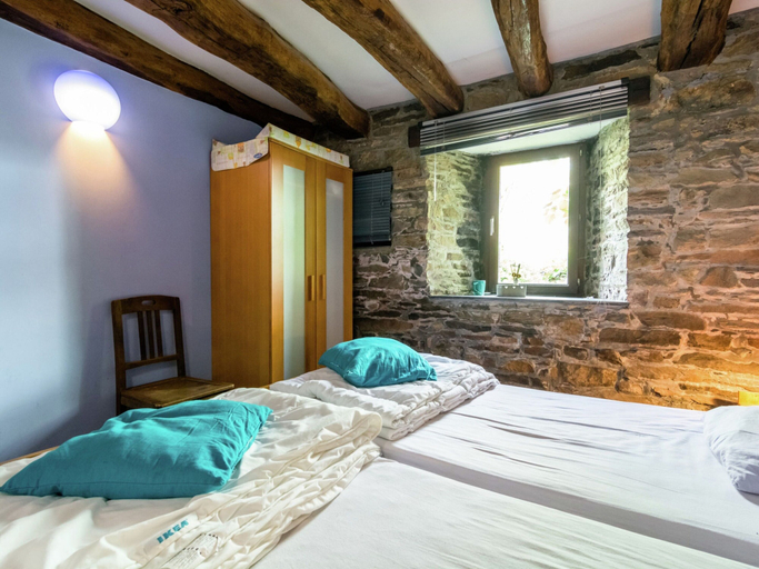 Bedroom 3, Tranquil Apartment in Sensenruth With Barbecue, Luxembourg