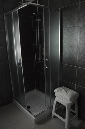 Bathroom 5