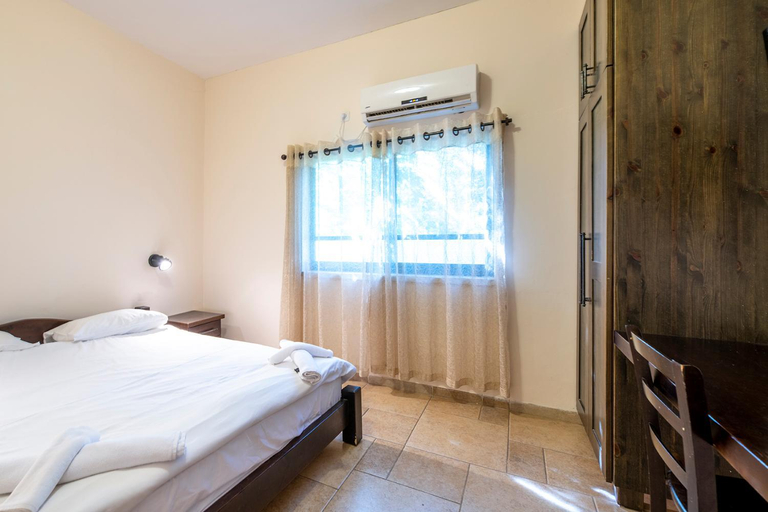 Bedroom 2, Kibbutz Gadot Guesthouse