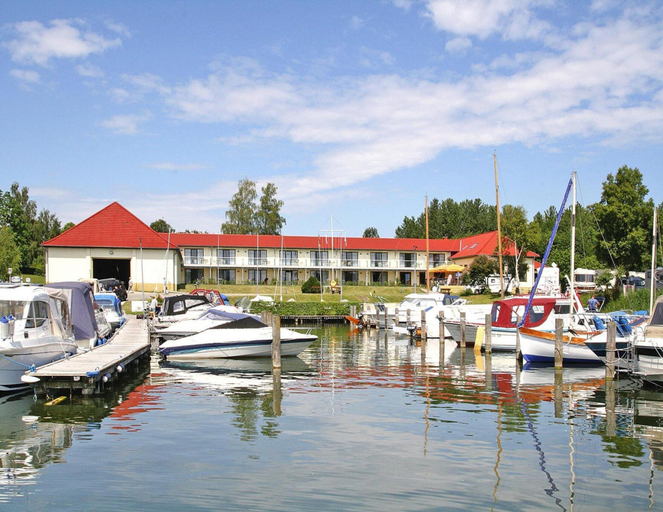 Others 5, Apartments at Heidensee, Schwerin, Schwerin