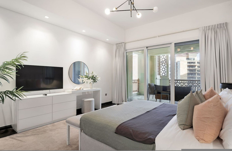Room 4, Luxury 2BR Maid Enjoy Stunning Marina View, Dubai