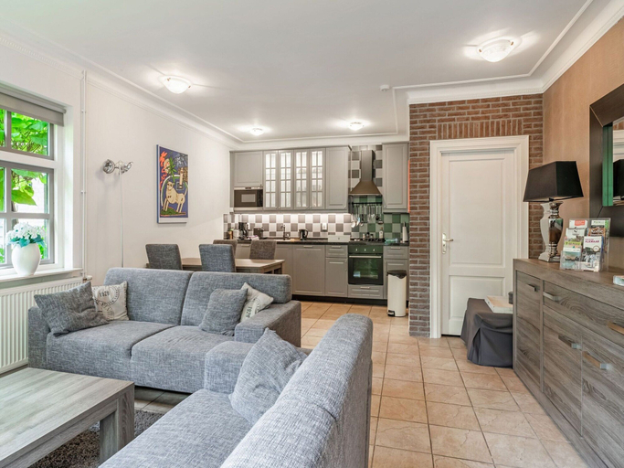 Others 5, Cosy Apartment in Sint Maartensbrug Near the Beaches, Zijpe