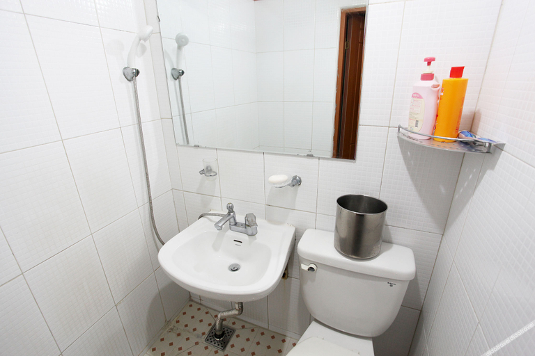 Bathroom 3, Guro City Park, Guro