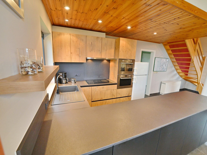 Private kitchen 2, Modern Holiday Home in Somme-leuze With Garden, Namur
