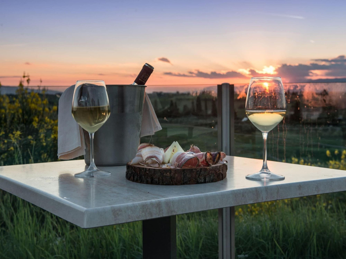 Food & Drinks 4, Quaint Holiday Home in Florence Tuscany With Swimming Pool, Florence