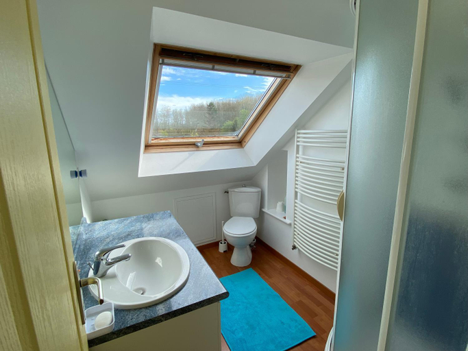 Bathroom, Le Jardin Poulard, Calvados