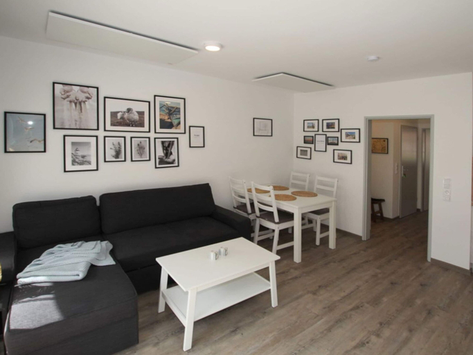 Living room 2, Apartment in a Quiet Location in Dornumersiel, Aurich
