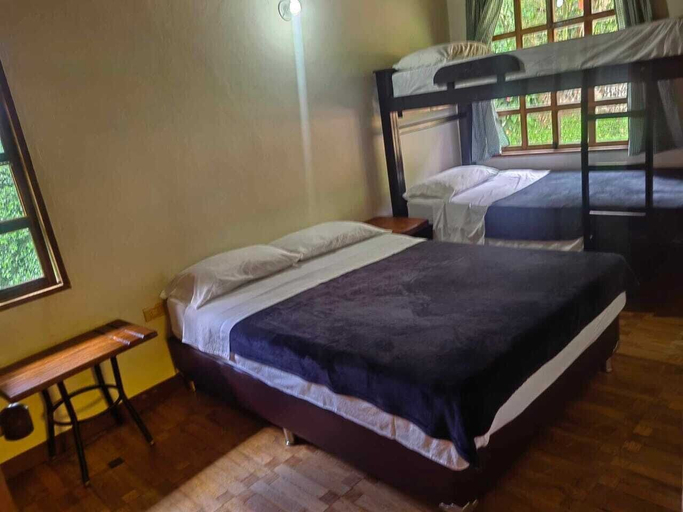 Bedroom 2, Otrolado Lodge, Betania